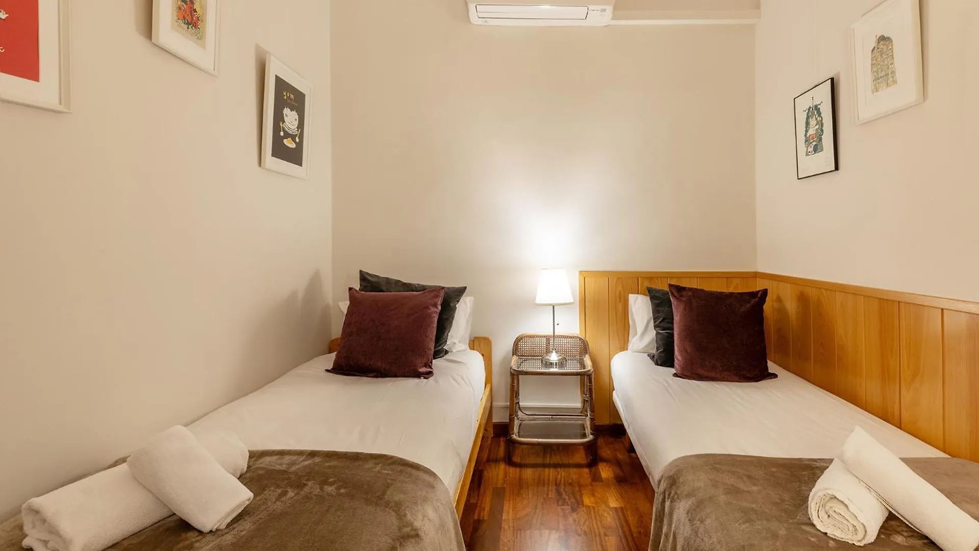 Large & Beautiful Apartment 4Min From Passeig De Gracia 巴塞罗那 0*,  西班牙