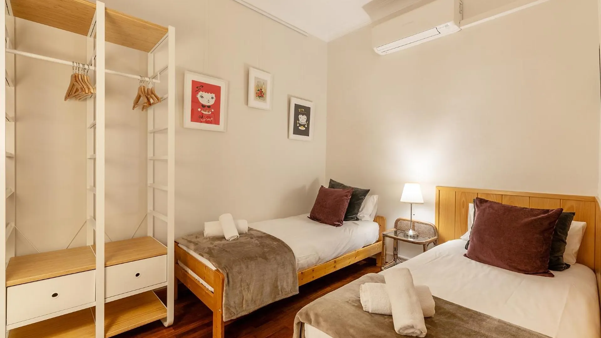 Large & Beautiful Apartment 4Min From Passeig De Gracia 巴塞罗那